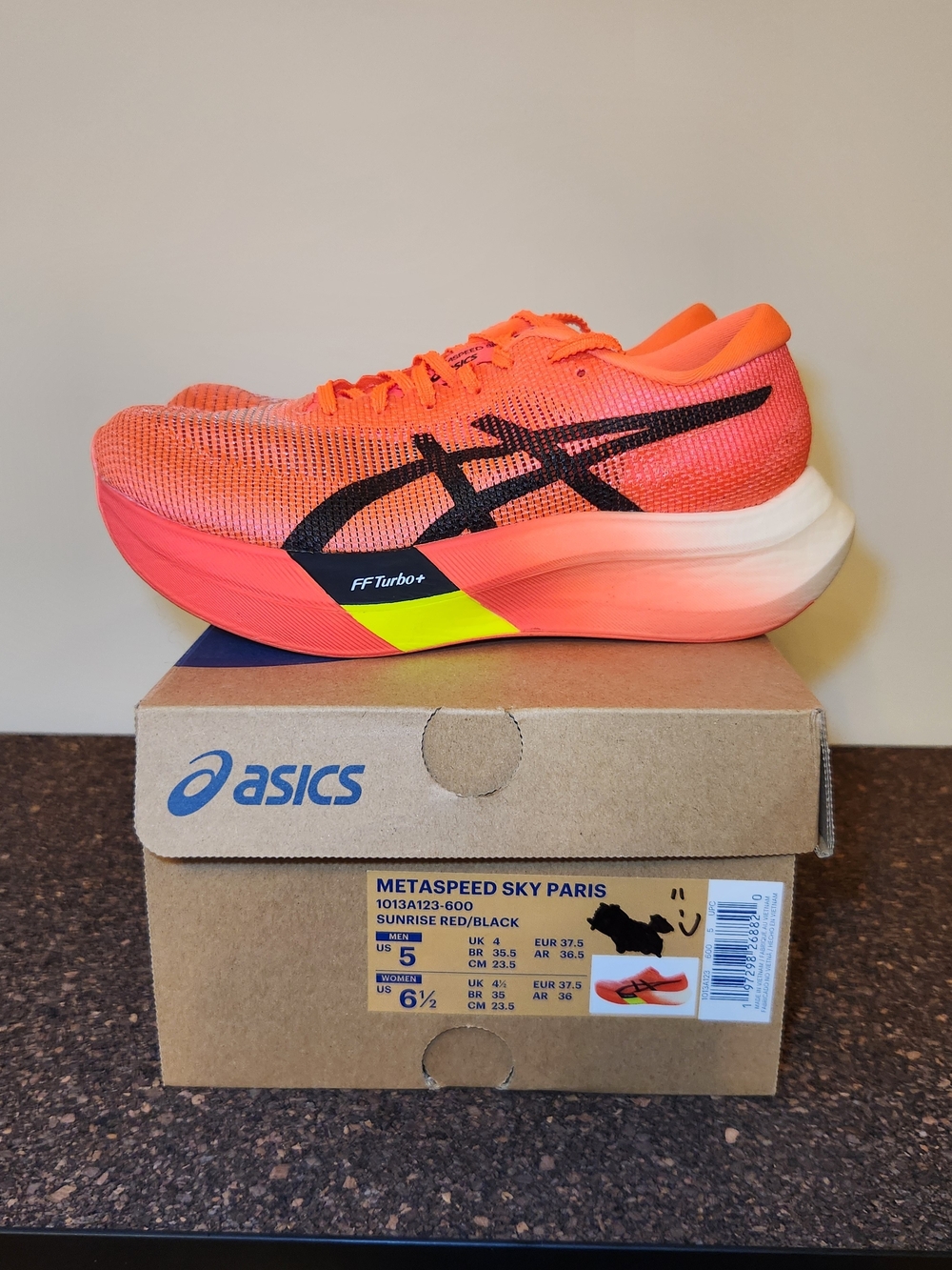 ASICS Metaspeed Sky Paris Carbon Running Shoes Womens 6.5
